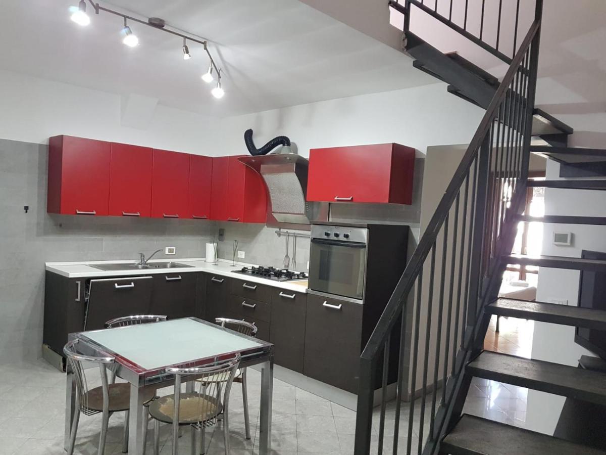 Casa N 2 Con Parcheggio Privato E Colonnina Ricarica Livorno Exterior foto
