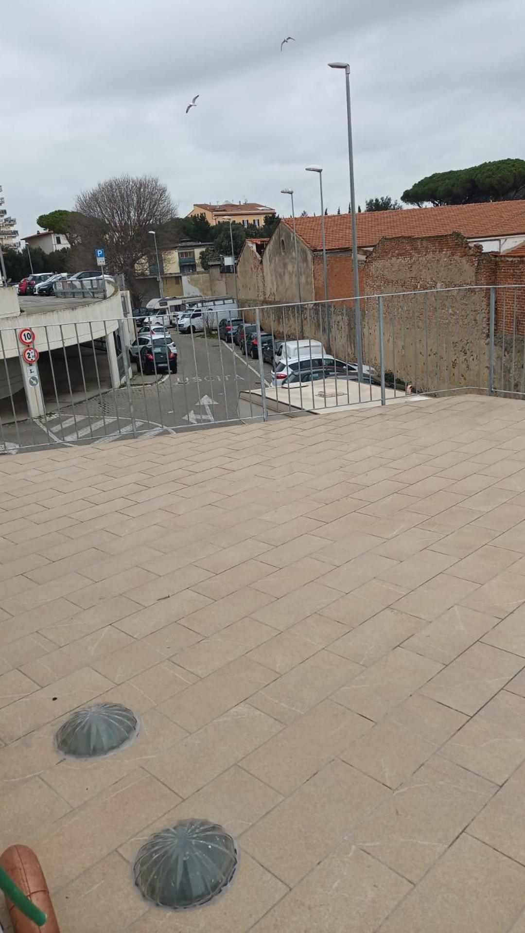 Casa N 2 Con Parcheggio Privato E Colonnina Ricarica Livorno Exterior foto
